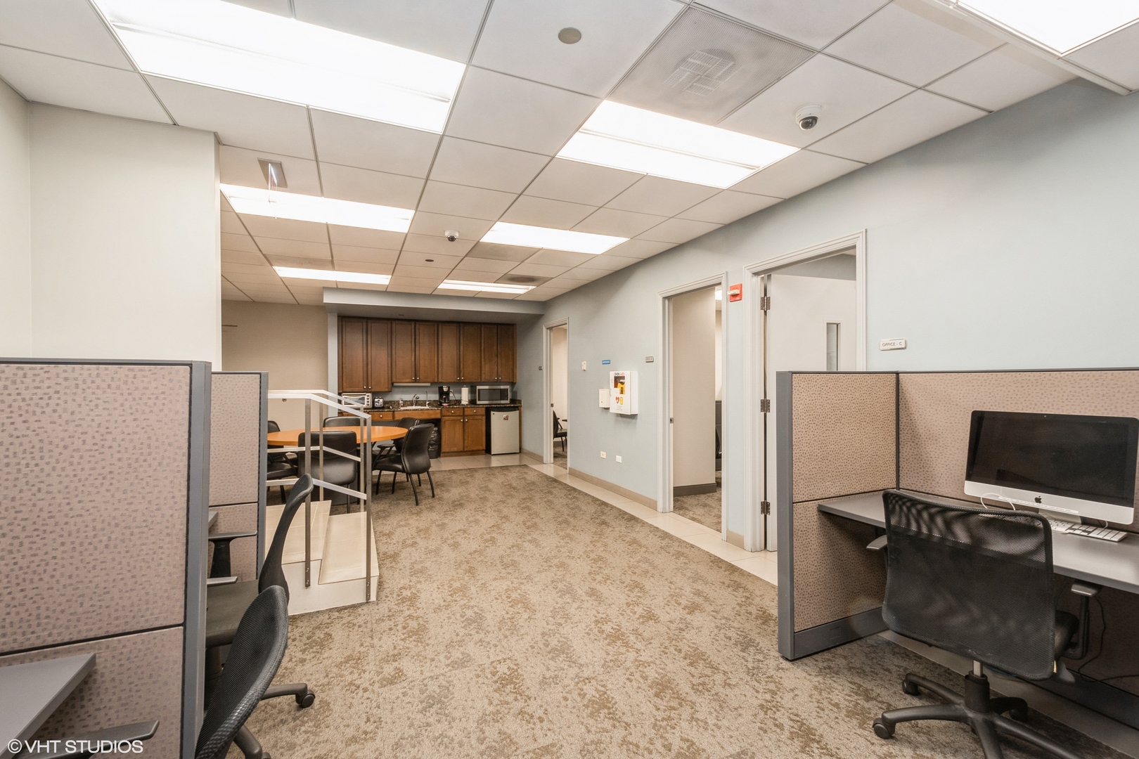 530 N Lake Shore Drive Unit: 2304