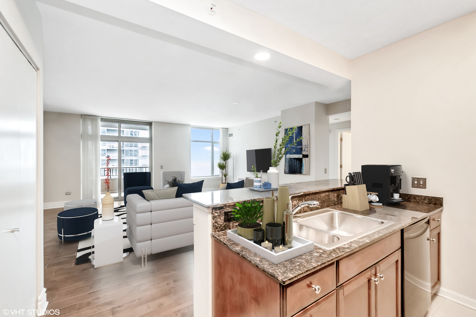 530 N Lake Shore Drive Unit: 2304