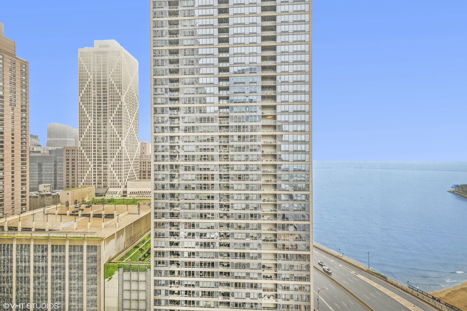 530 N Lake Shore Drive Unit: 2304