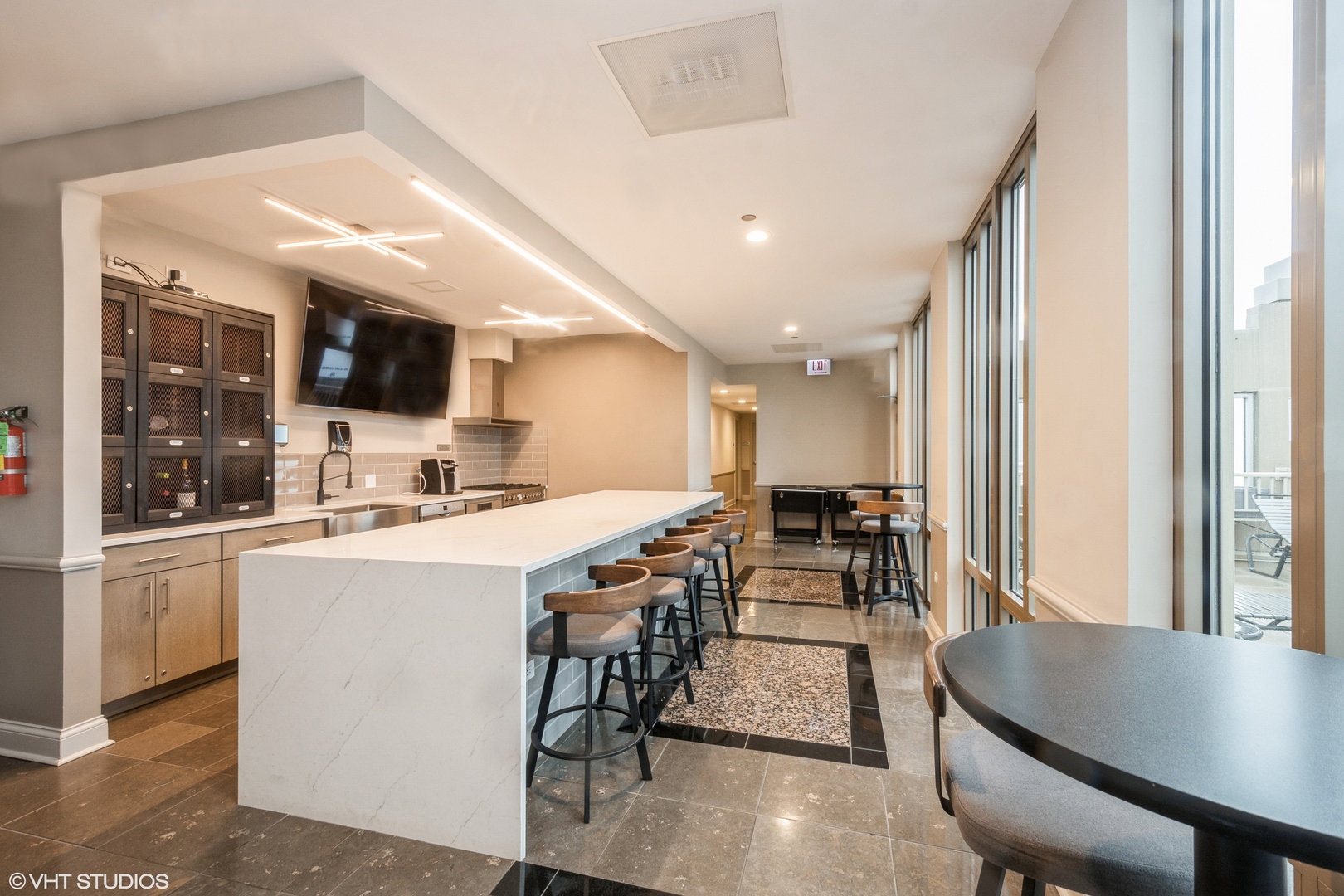 530 N Lake Shore Drive Unit: 2304