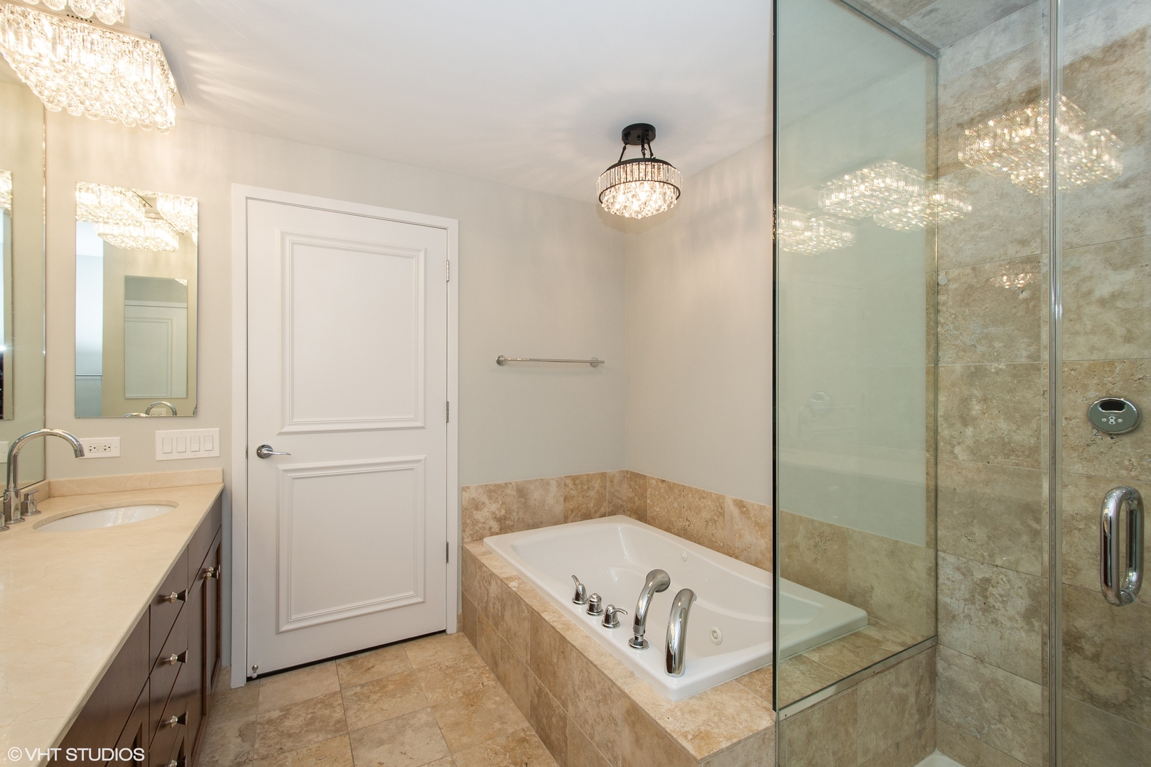 600 N Lake Shore Drive Unit: 3604