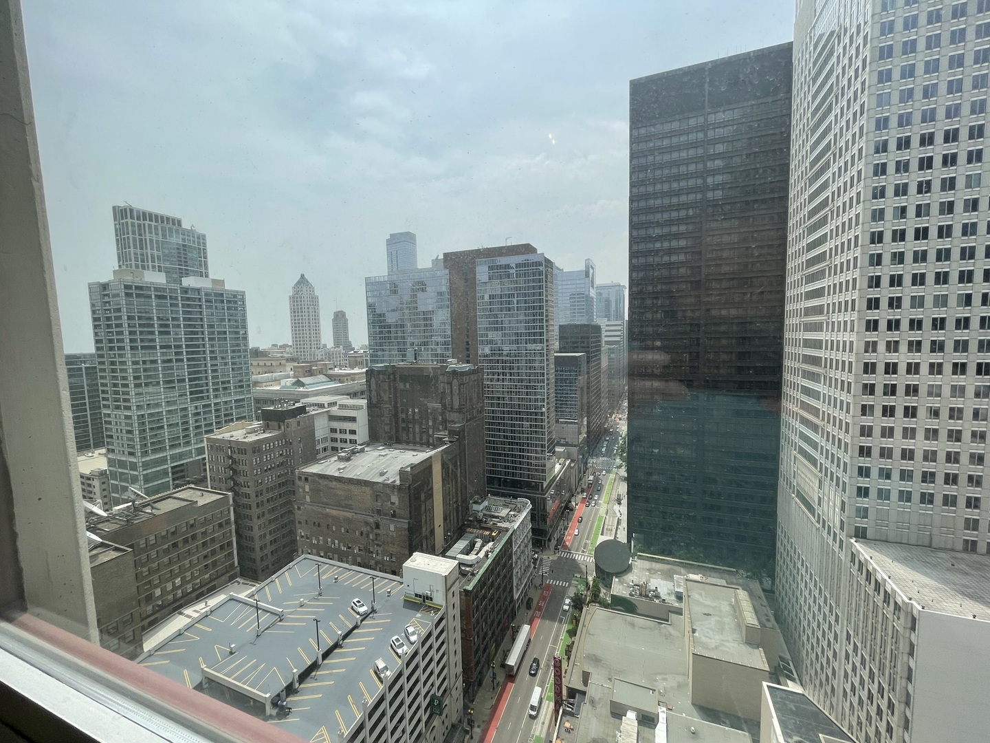 200 N Dearborn Street Unit: 3402