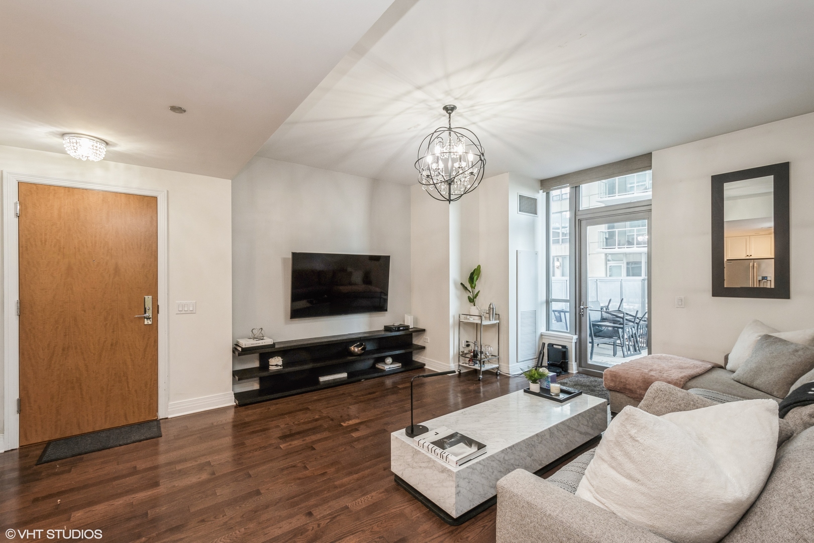 600 N LAKE SHORE Drive Unit: 1010