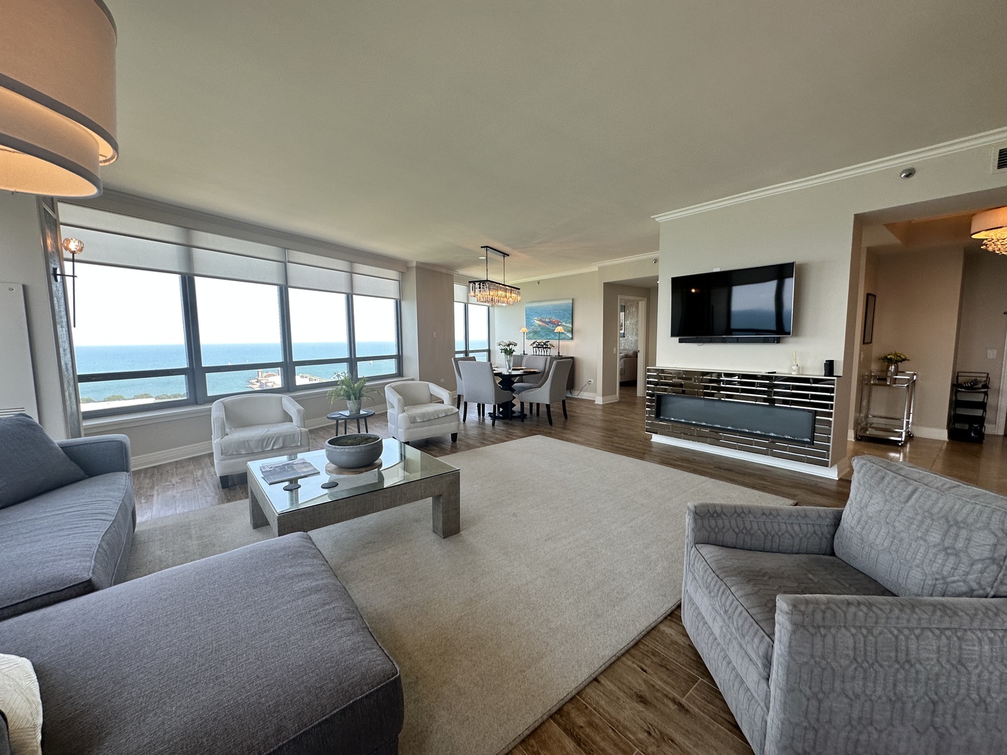 600 N Lake Shore Drive Unit: 3605