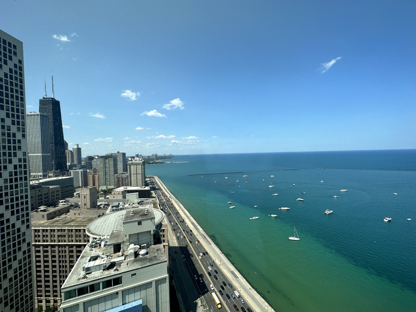 600 N Lake Shore Drive Unit: 3605