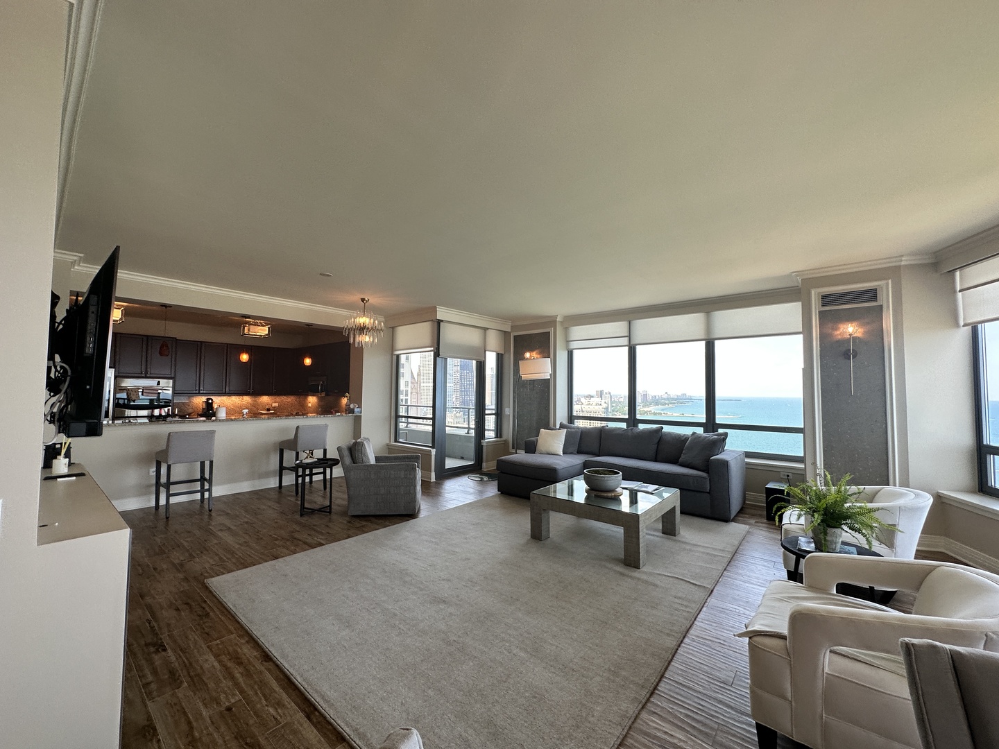 600 N Lake Shore Drive Unit: 3605