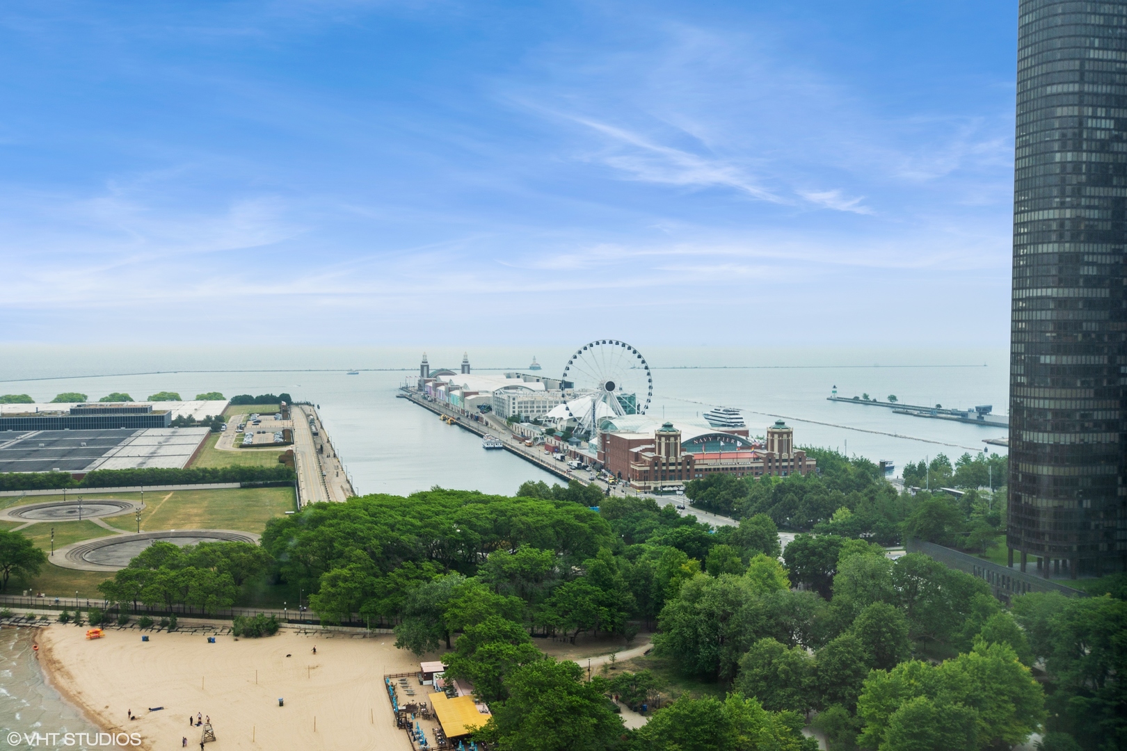 600 N LAKE SHORE Drive Unit: 2105