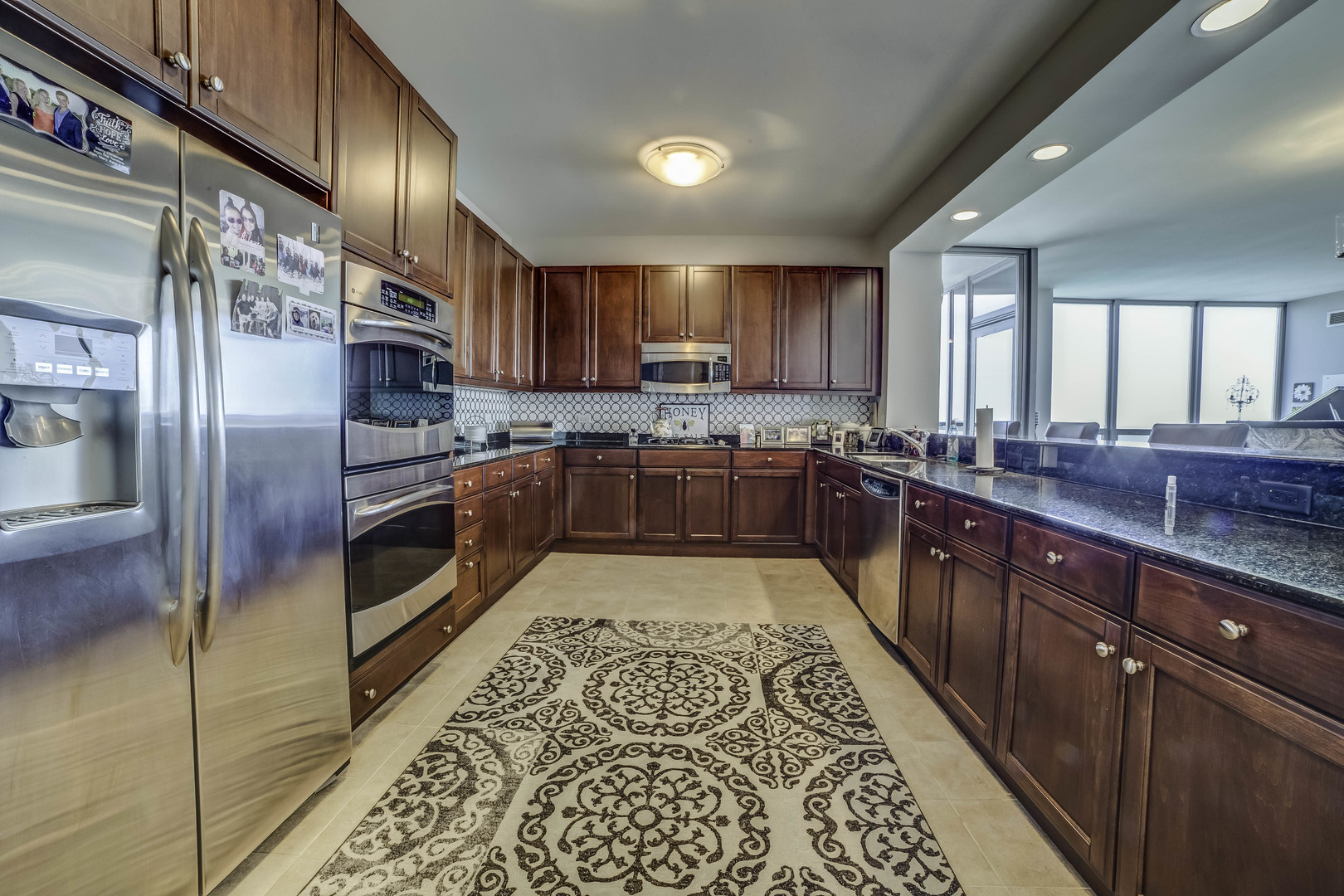 600 N LAKE SHORE Drive Unit: 4005