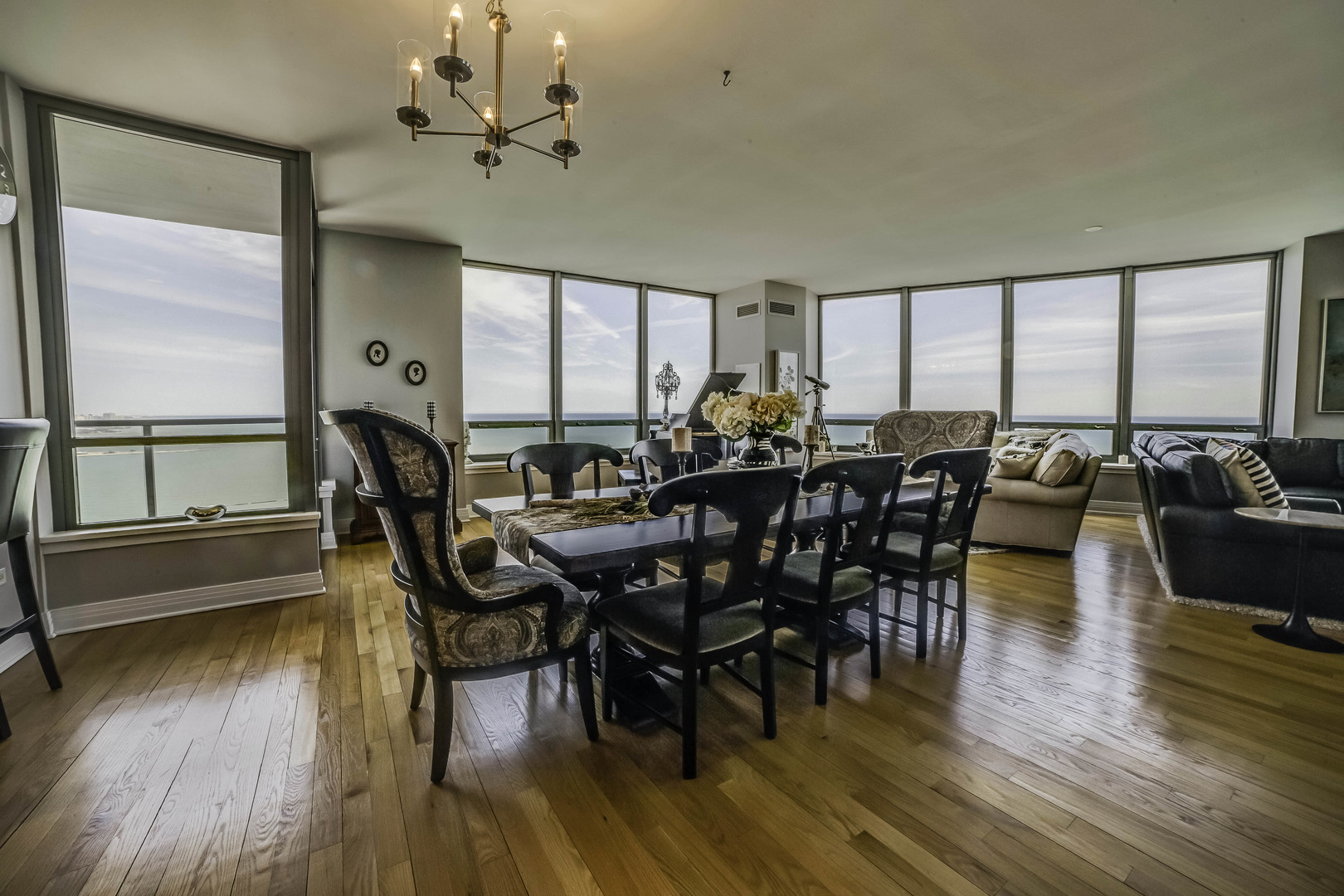 600 N LAKE SHORE Drive Unit: 4005