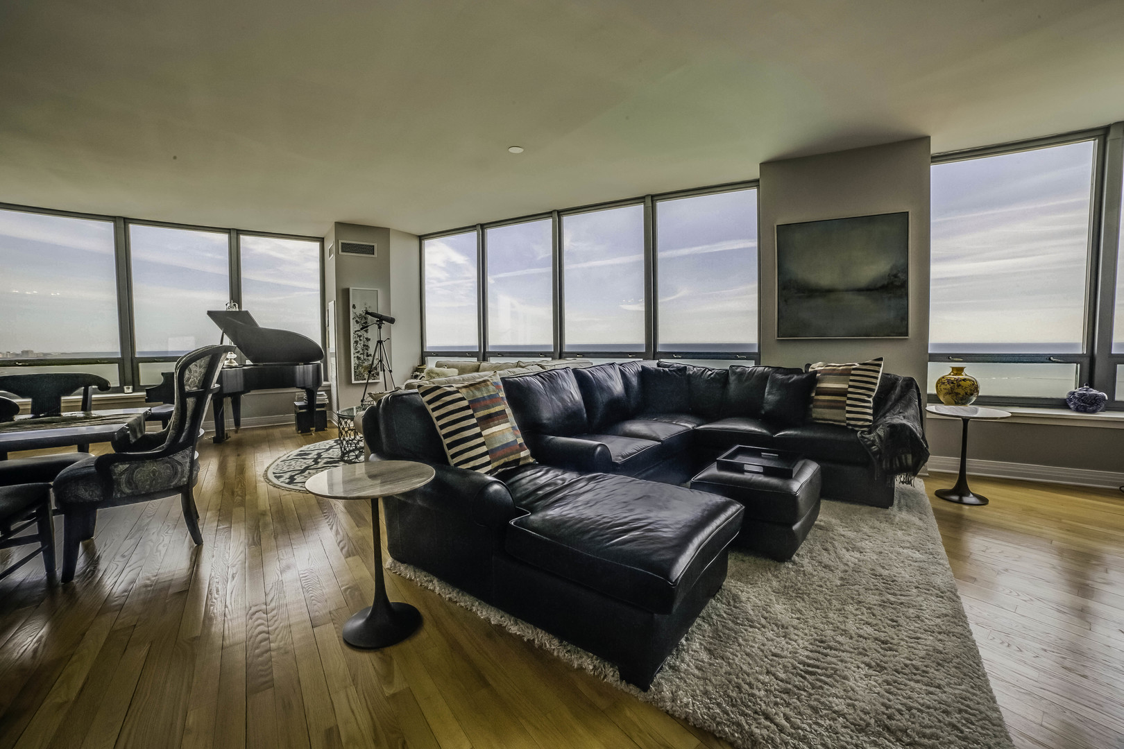 600 N LAKE SHORE Drive Unit: 4005
