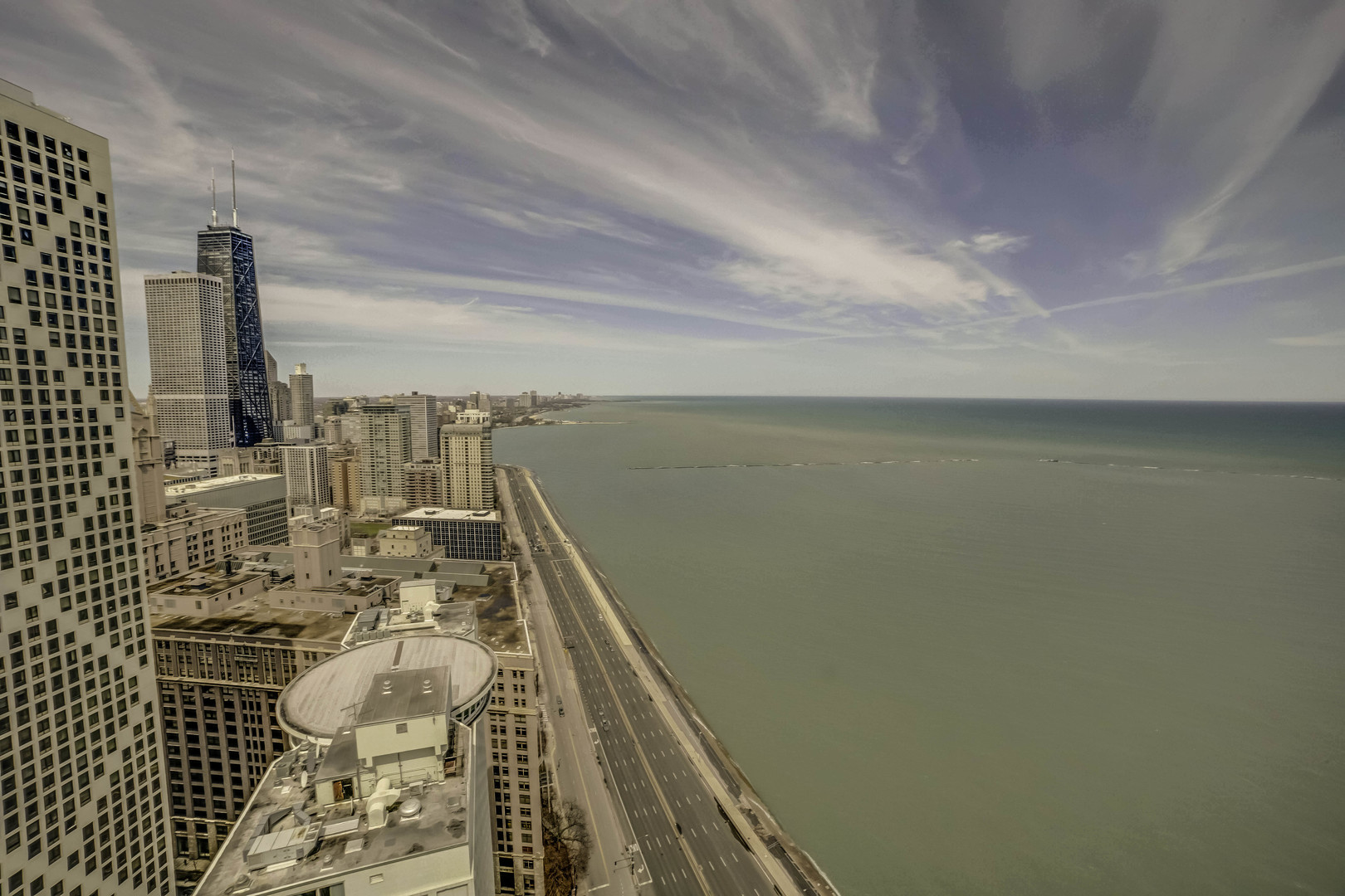 600 N LAKE SHORE Drive Unit: 4005