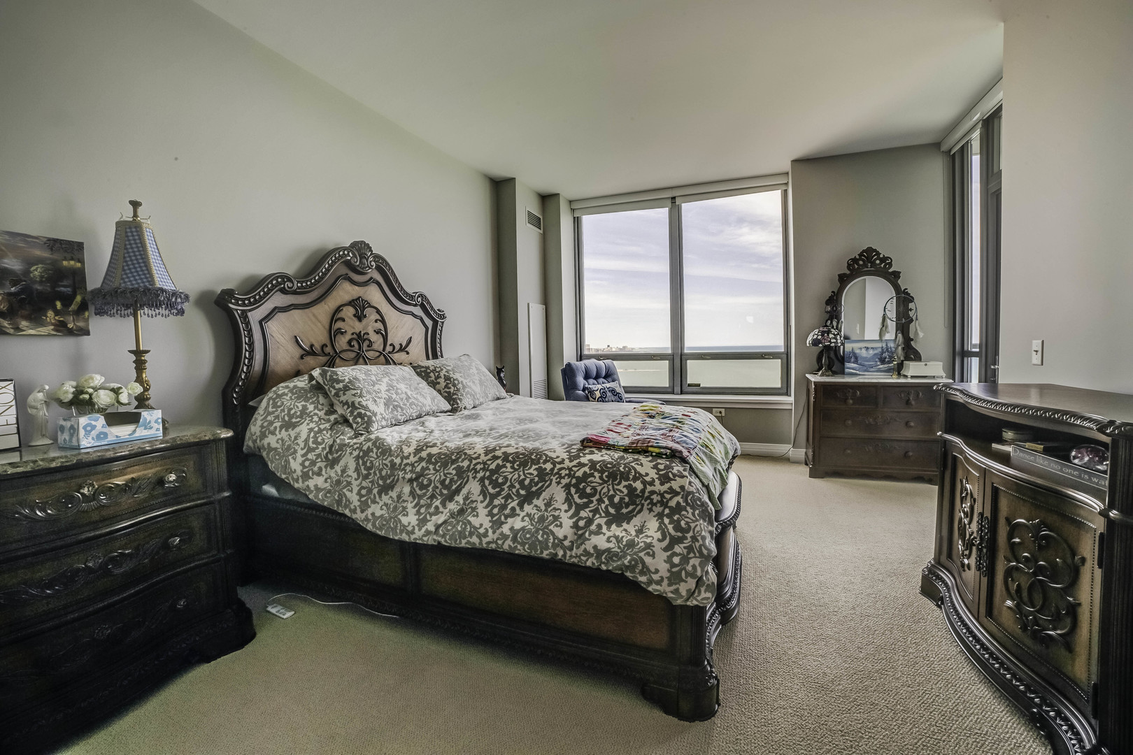 600 N LAKE SHORE Drive Unit: 4005