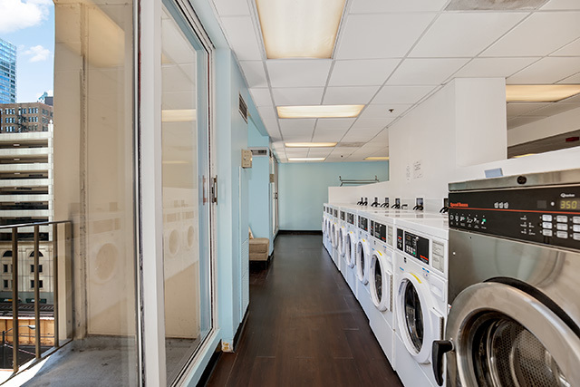 200 N DEARBORN Street Unit: 4503