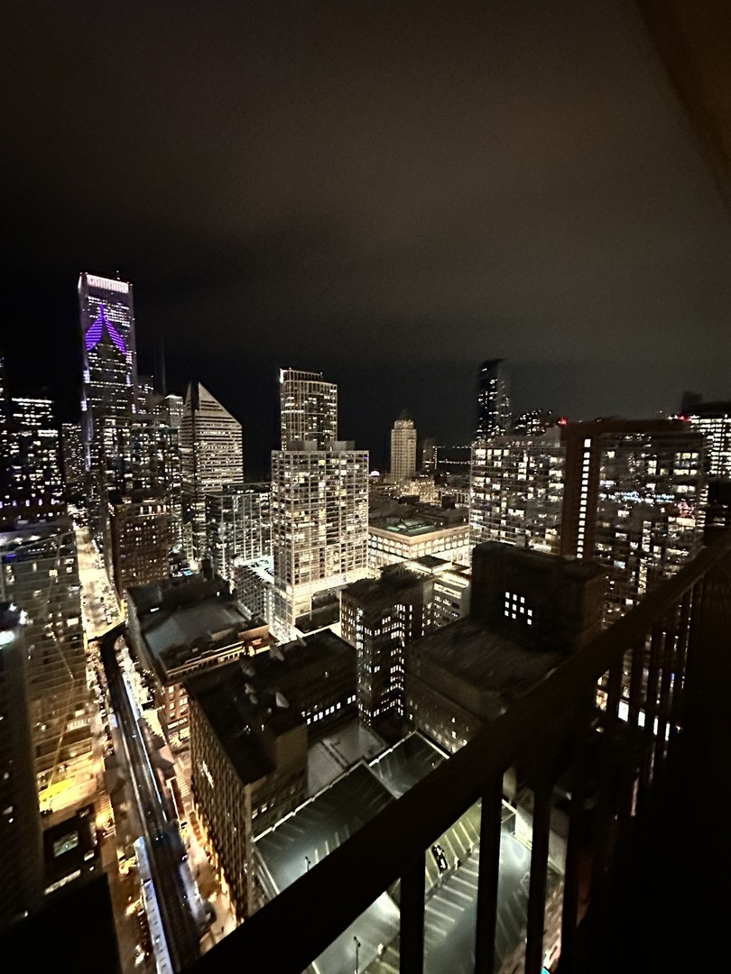 200 N DEARBORN Street Unit: 4503