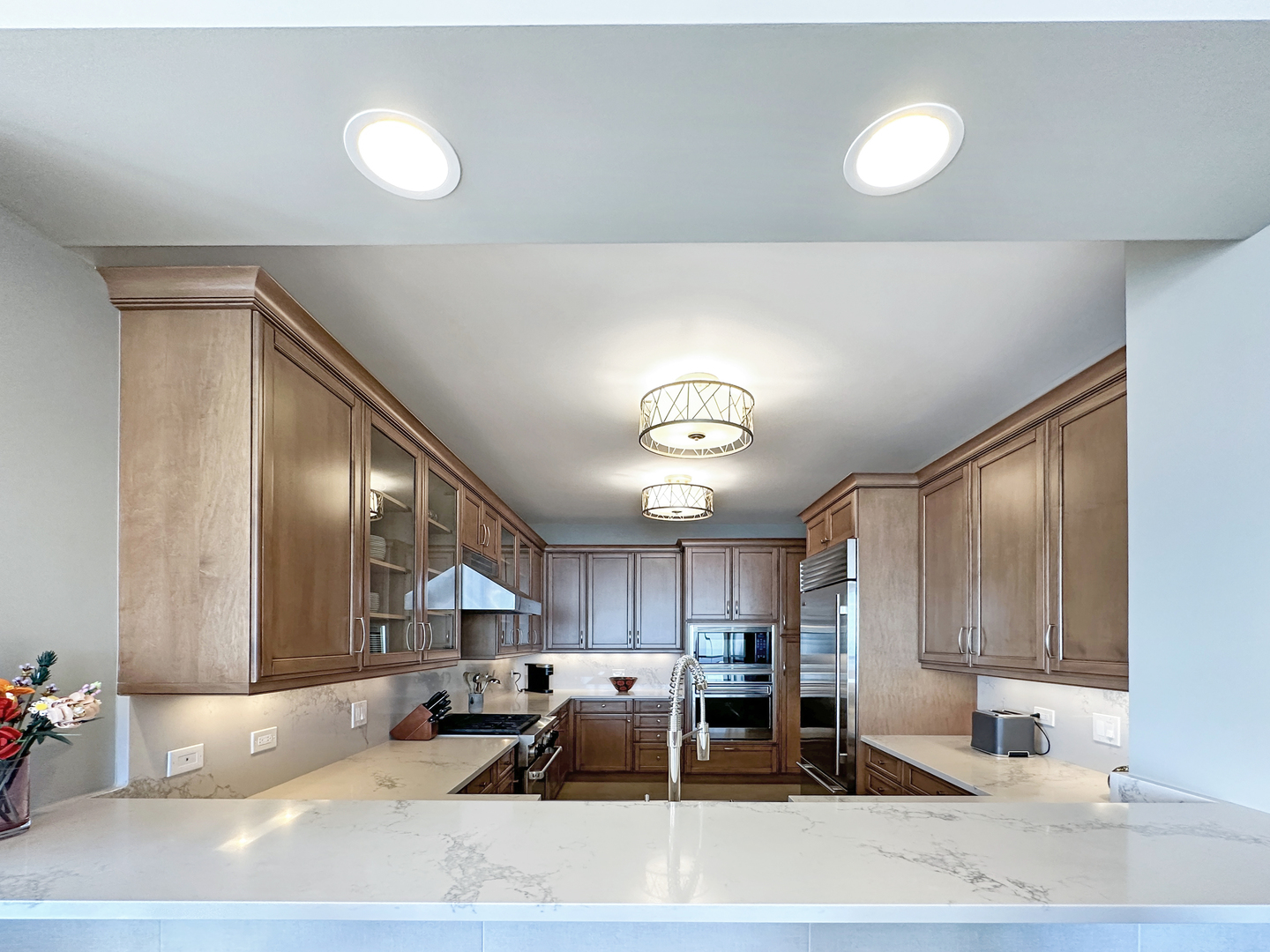 600 N LAKE SHORE Drive Unit: 2712
