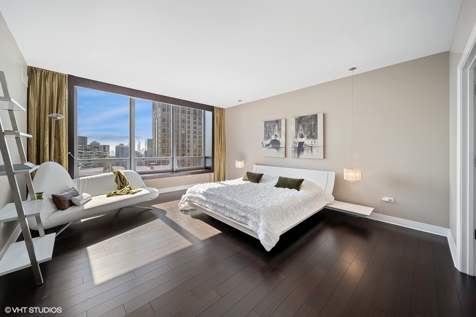 600 N Lake Shore Drive Unit: 4612