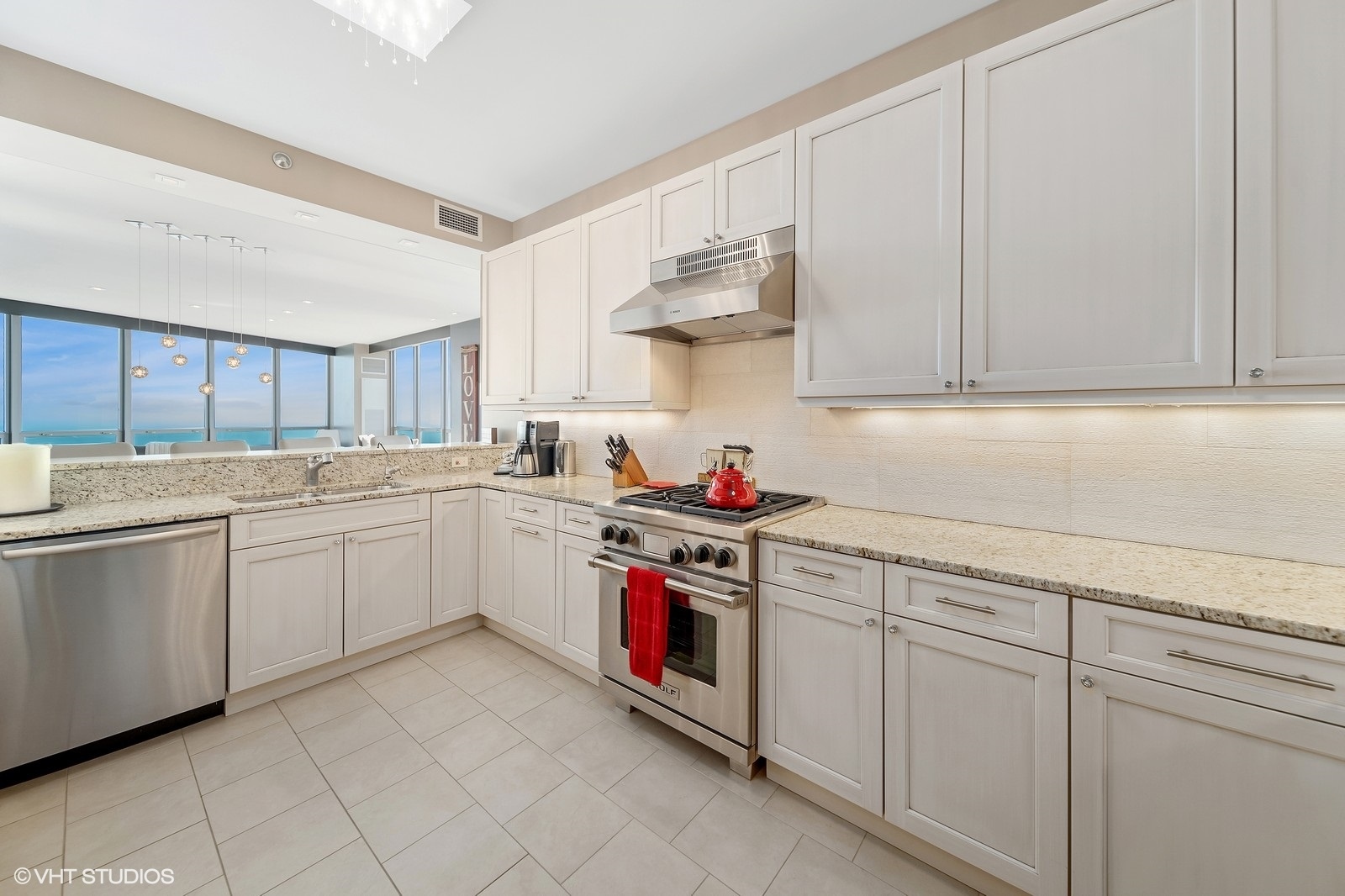 600 N Lake Shore Drive Unit: 4612