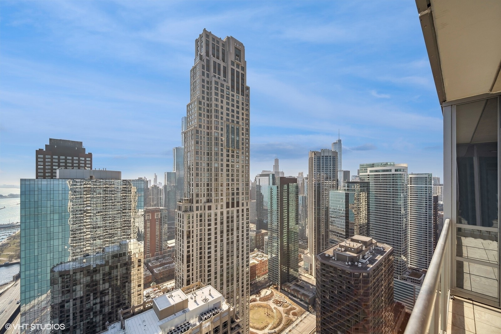 600 N Lake Shore Drive Unit: 4612