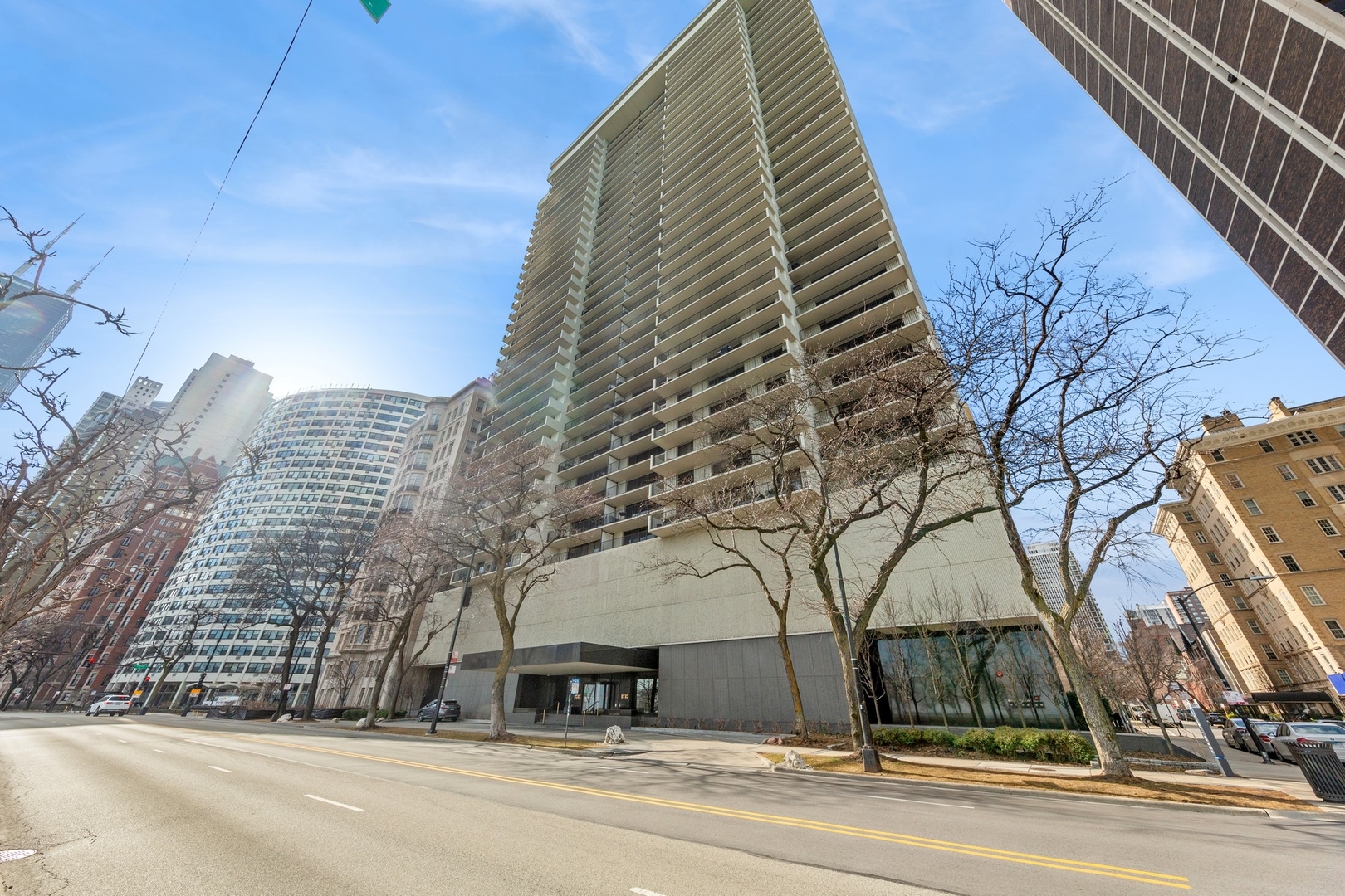1212 N Lake Shore Drive Unit: 13CN