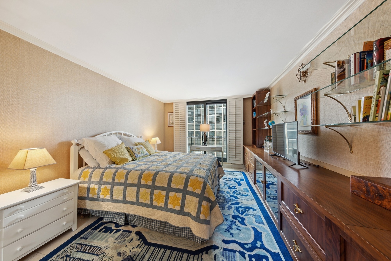 1212 N Lake Shore Drive Unit: 13CN