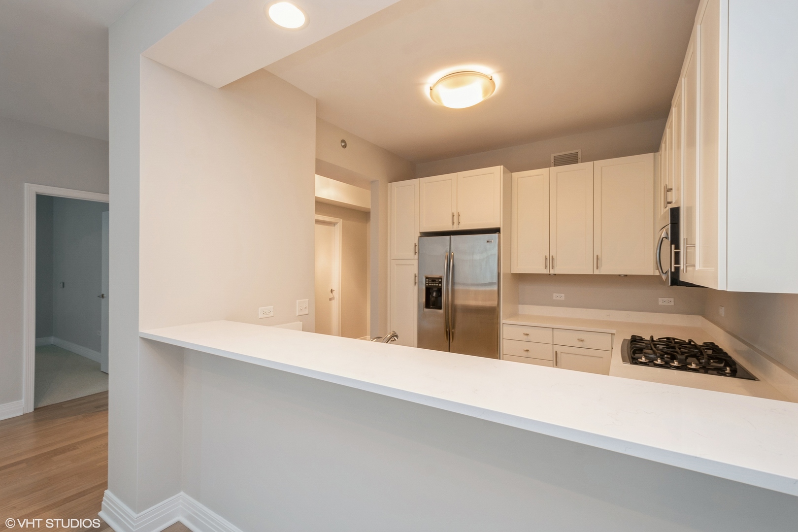 600 N Lake Shore Drive Unit: 2610