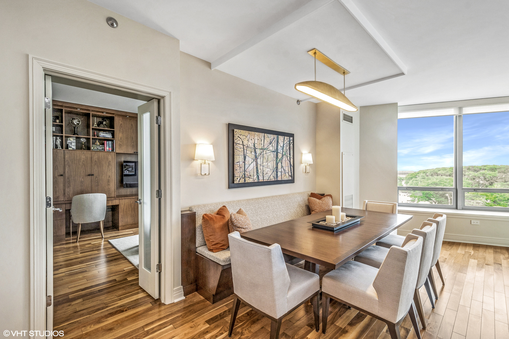 600 N LAKE SHORE Drive Unit: 512