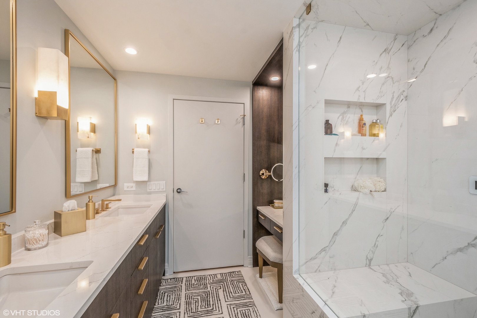 600 N LAKE SHORE Drive Unit: 512