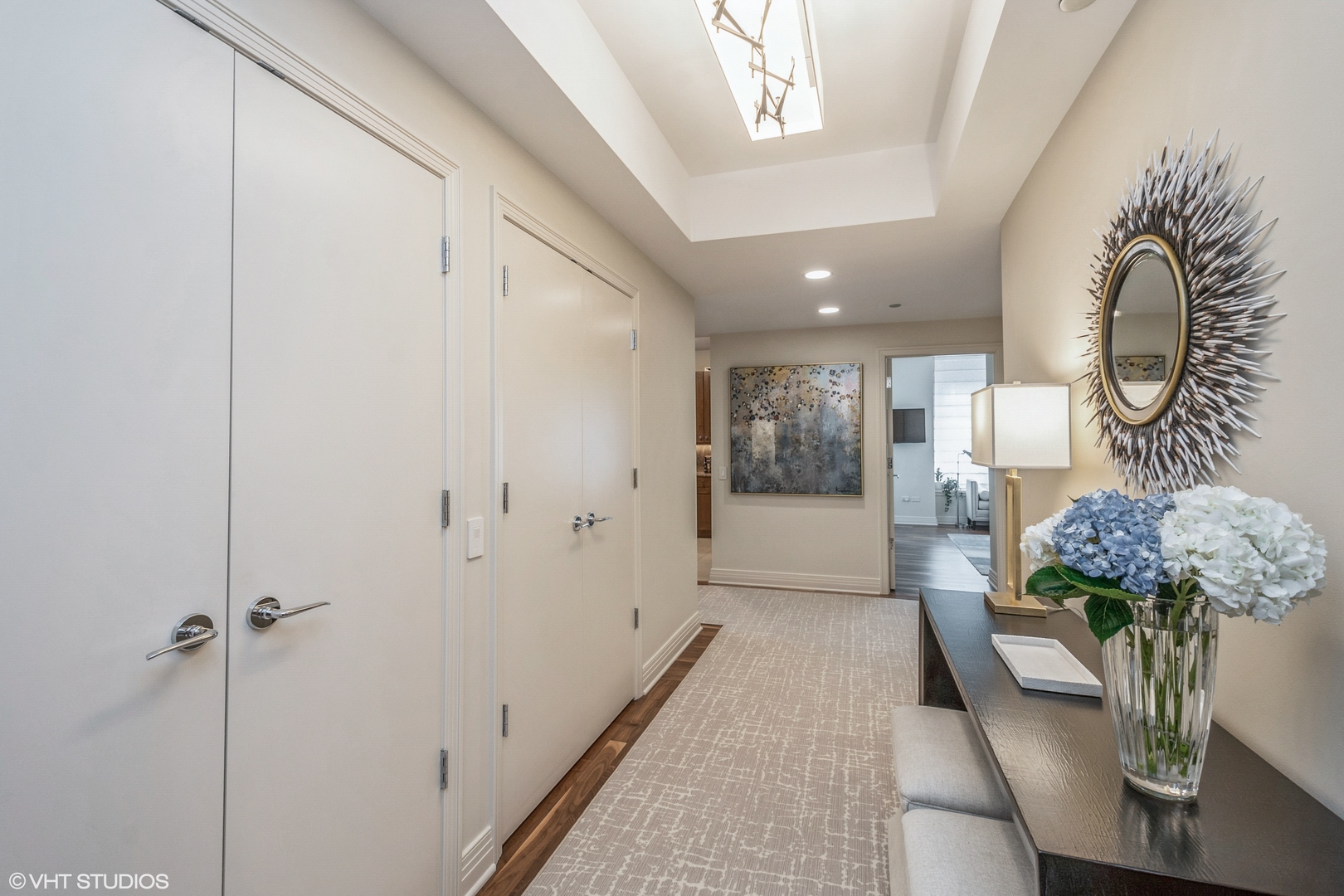 600 N LAKE SHORE Drive Unit: 512