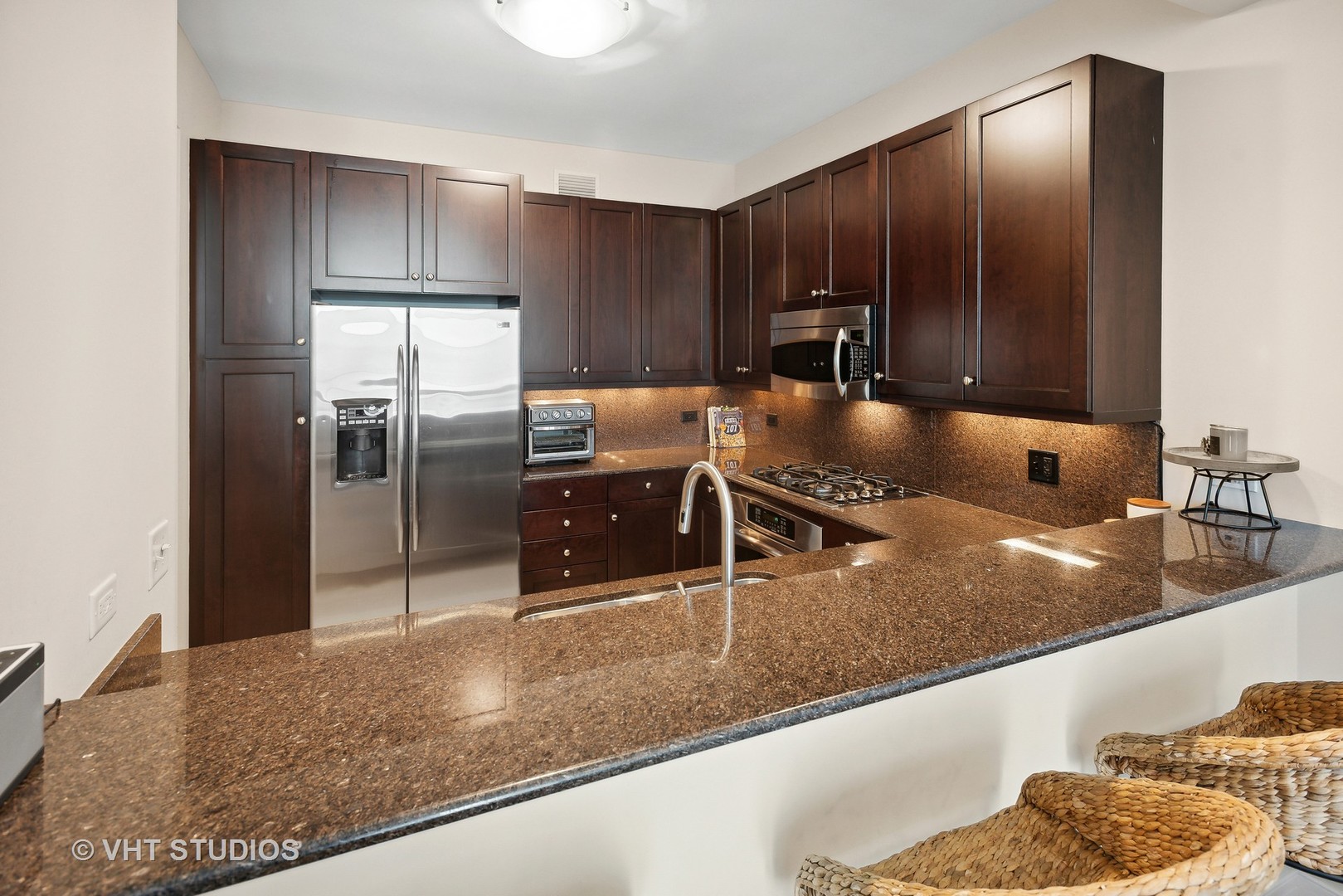 600 N LAKE SHORE Drive Unit: 1410