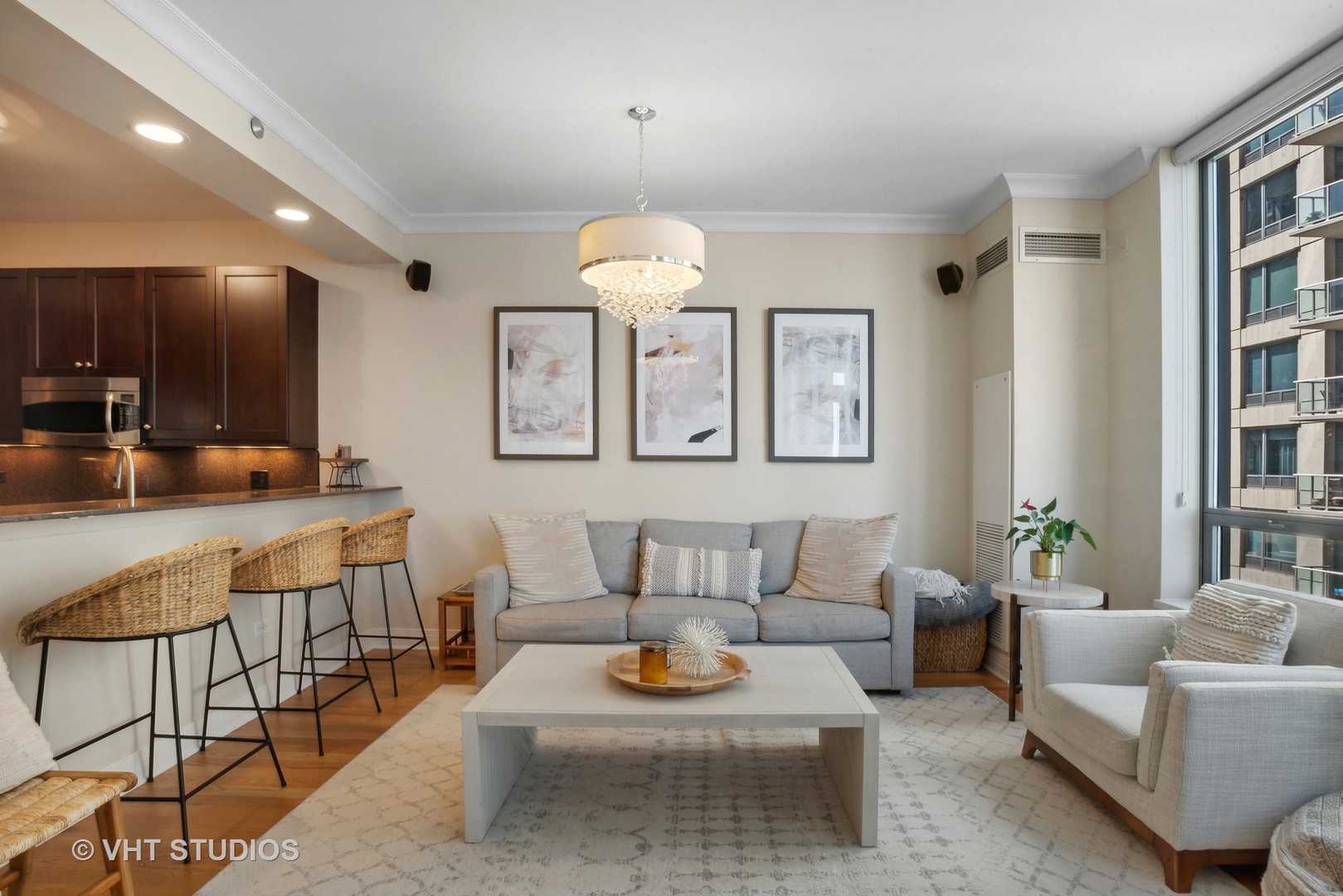 600 N LAKE SHORE Drive Unit: 1410