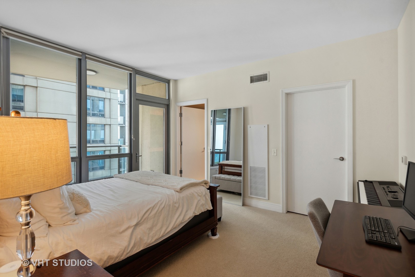 600 N LAKE SHORE Drive Unit: 1410