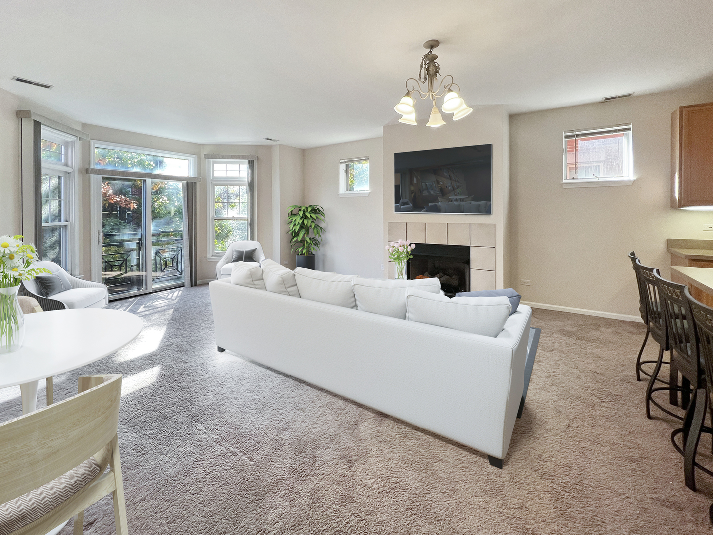 808 W University Lane Unit: 2A