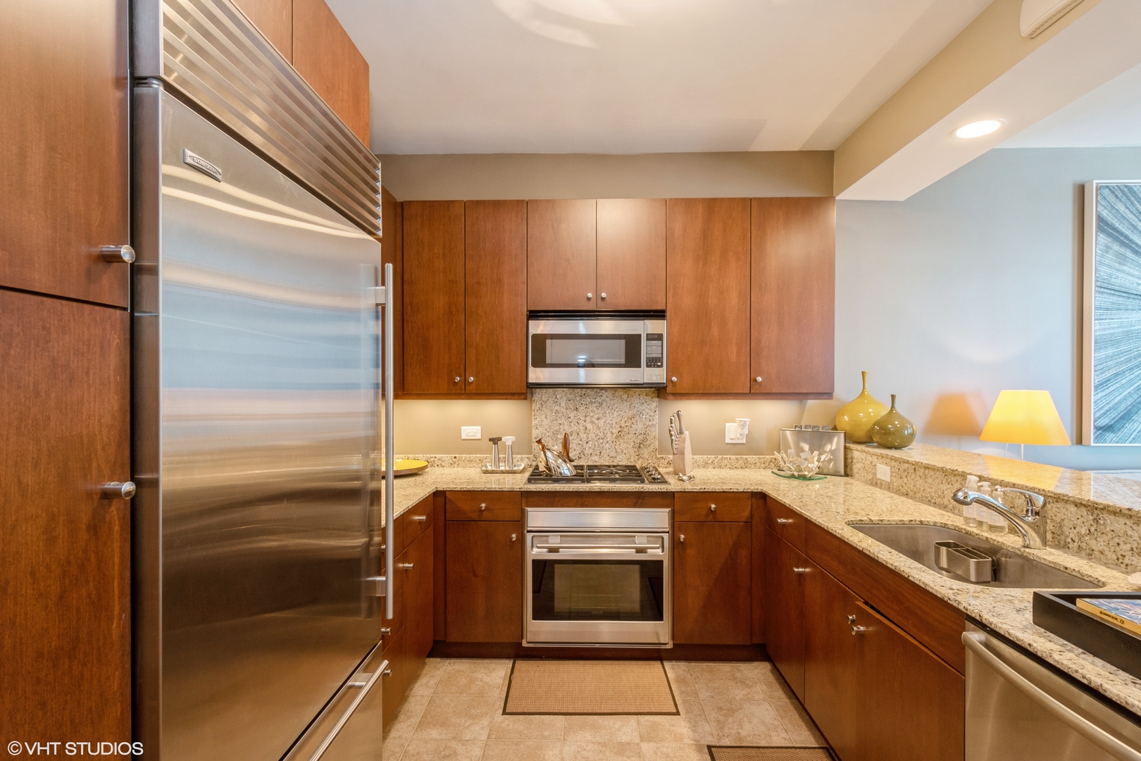 600 N LAKE SHORE Drive Unit: 3310