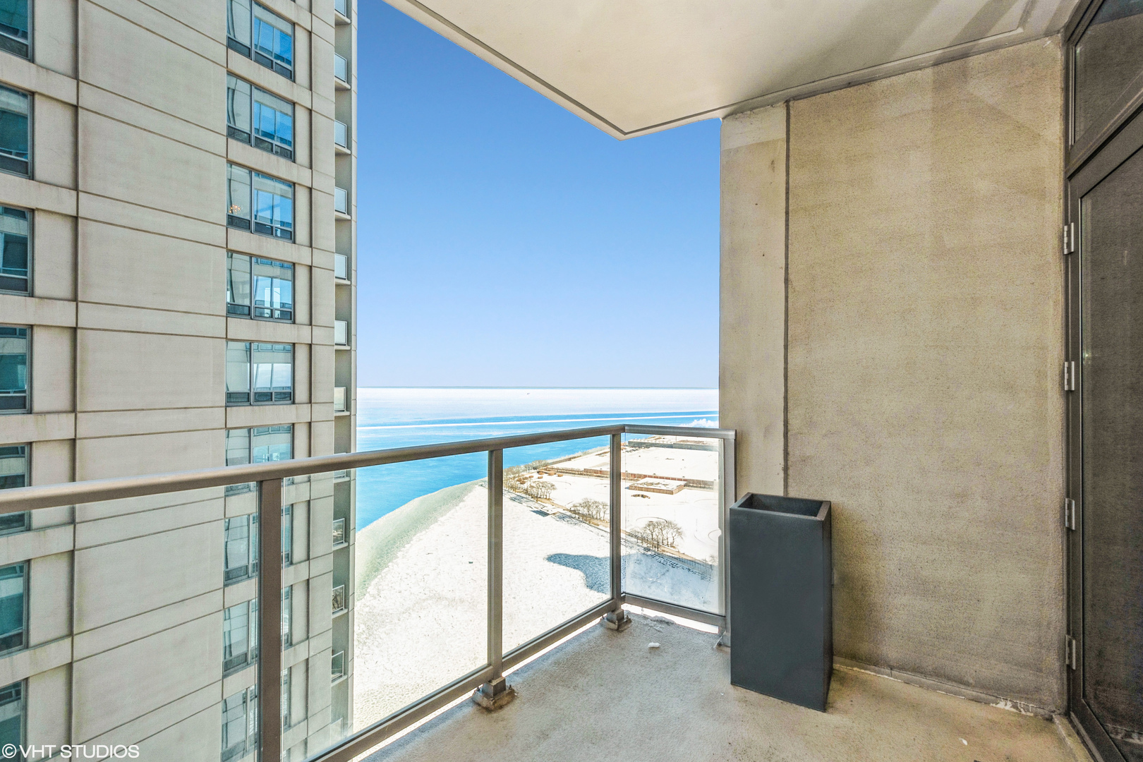 600 N LAKE SHORE Drive Unit: 3310