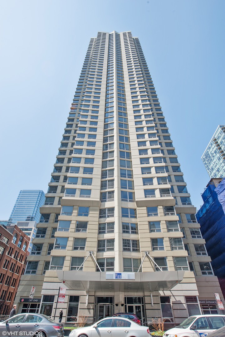 440 N WABASH Avenue Unit: 2509