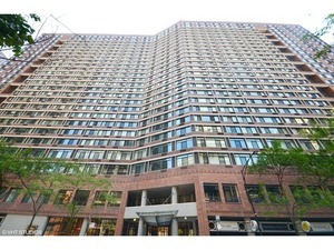 211 E Ohio Street Unit: 2907