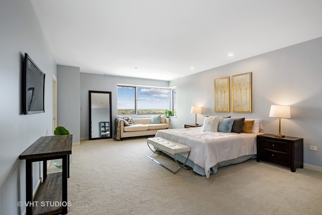 737 W WASHINGTON Boulevard Unit: 2508