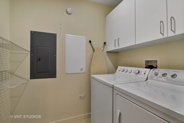 737 W WASHINGTON Boulevard Unit: 2508