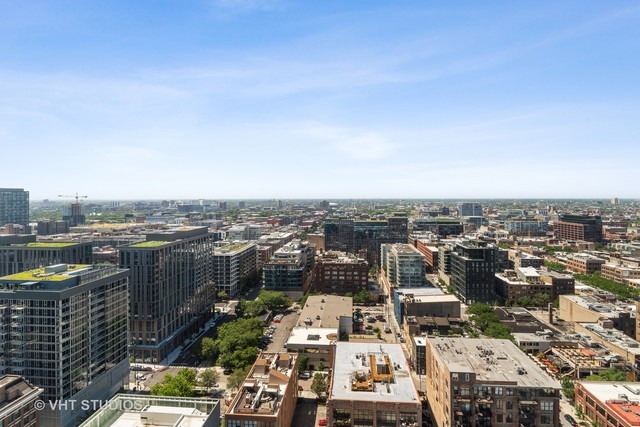 737 W WASHINGTON Boulevard Unit: 2508