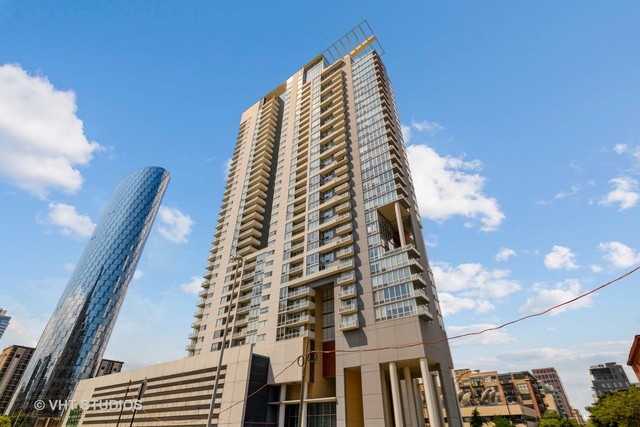 737 W WASHINGTON Boulevard Unit: 2508