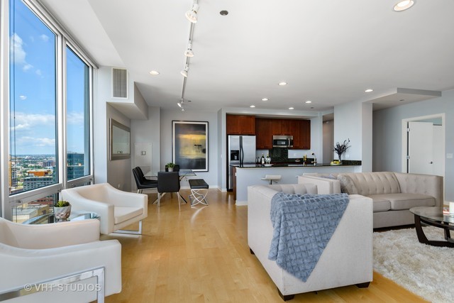 737 W WASHINGTON Boulevard Unit: 2508