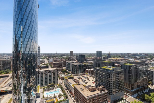 737 W WASHINGTON Boulevard Unit: 2508