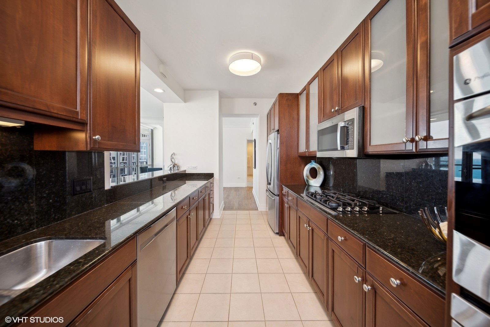 600 N Lake Shore Drive Unit: 2901