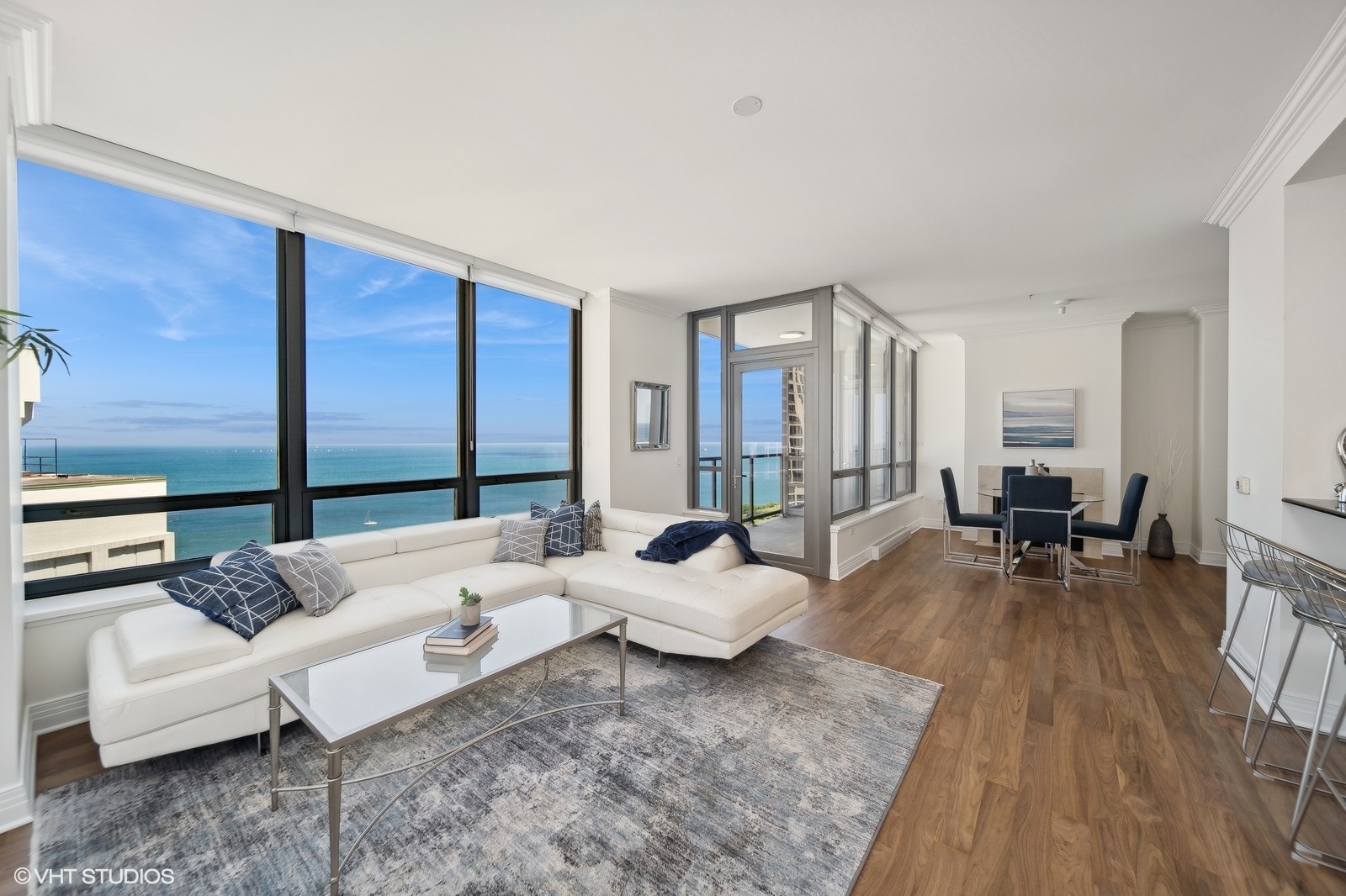600 N Lake Shore Drive Unit: 2901