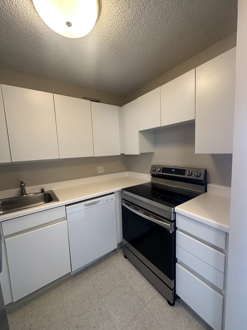 440 N Wabash Avenue Unit: 3301