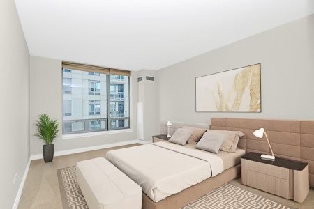 600 N Lake Shore Drive Unit: 3504