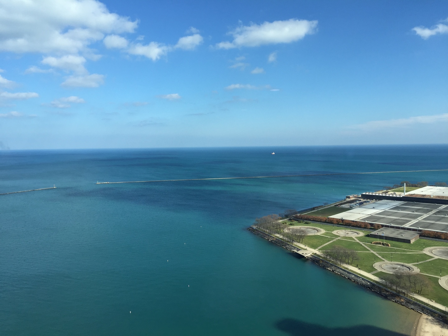 600 N Lake Shore Drive Unit: 3504