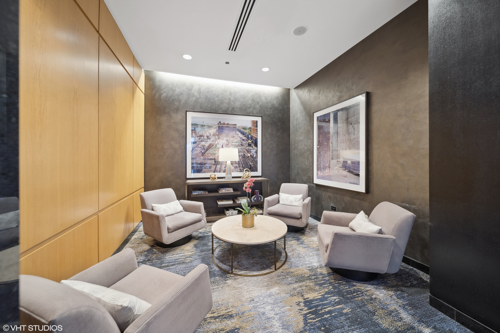 600 N LAKE SHORE Drive Unit: 1205