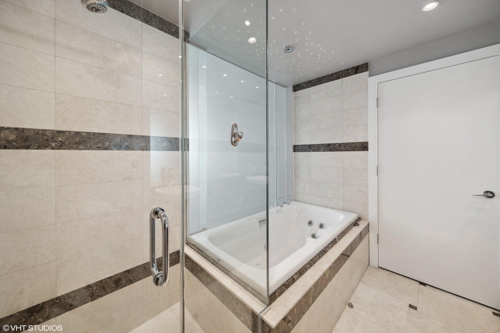 600 N LAKE SHORE Drive Unit: 1205