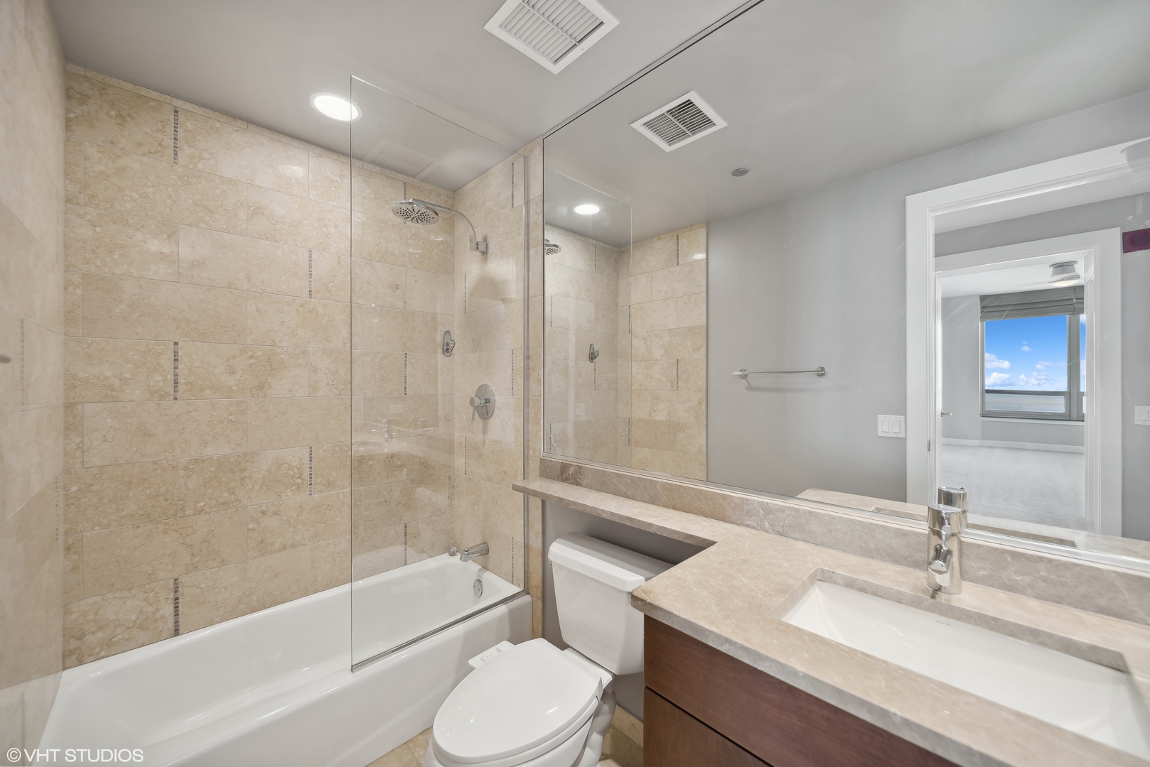 600 N LAKE SHORE Drive Unit: 1205